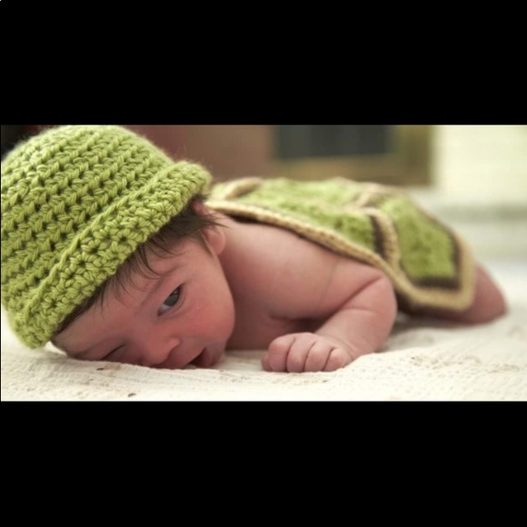 Handmade newborn baby turtle costume! - Picture 5 of 5